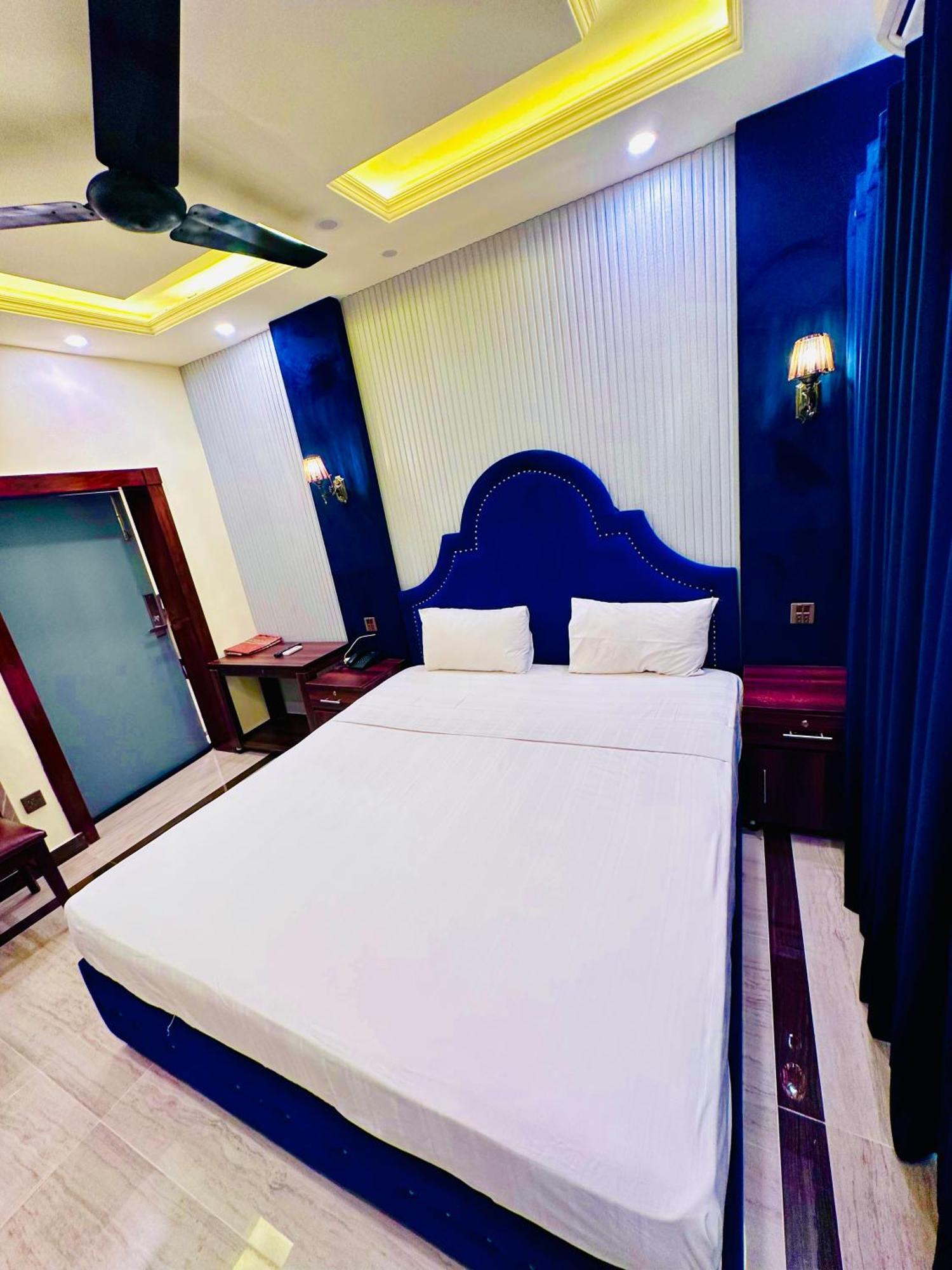 Blue Moon Continental Hotel Islamabad Exterior foto