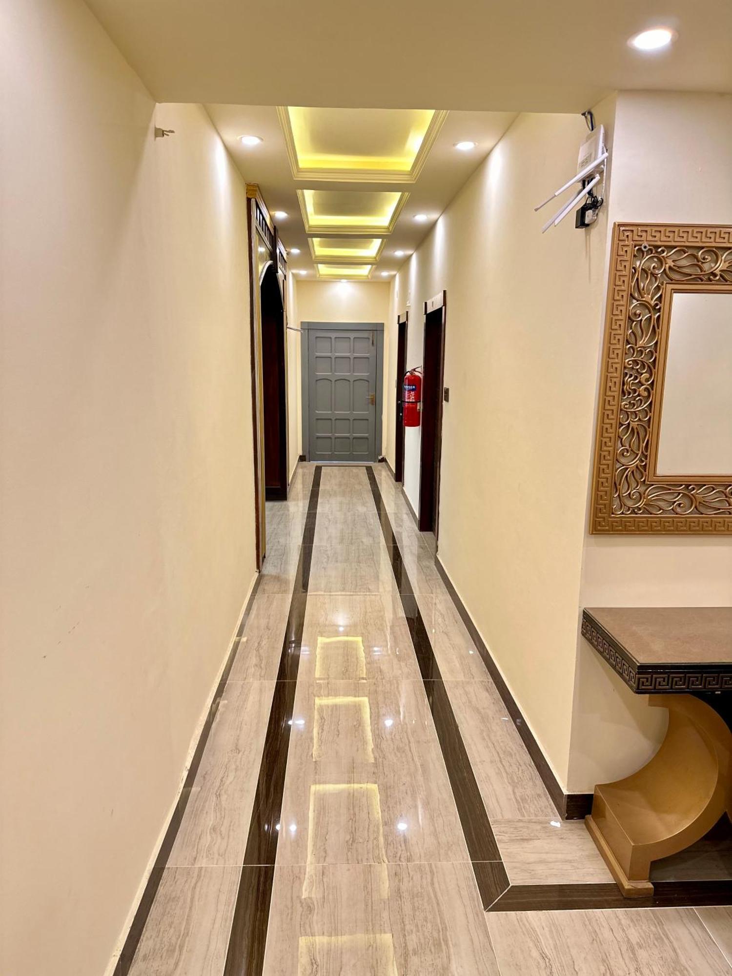 Blue Moon Continental Hotel Islamabad Exterior foto
